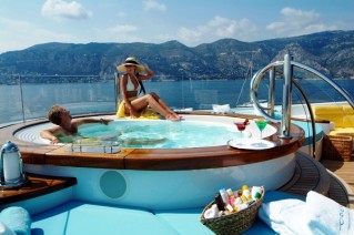 Oasis - Top Deck Jacuzzi Pool